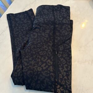 Athleta Capri leggings